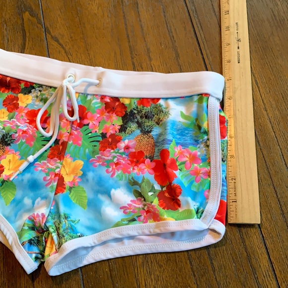 LASC Los Angeles Square Cut Tropical Print Swim Trunk - Picture 7 of 11